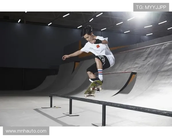 北京滑板队在世界攀岩锦标赛中以56分稳居积分榜首位