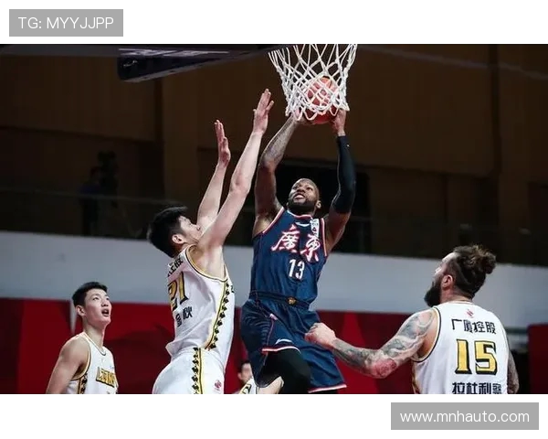 南京排球队以59分稳居挑战赛积分榜首位，争夺冠军希望高涨