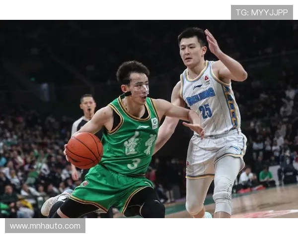 CBA精彩对决北京队与辽宁队比赛回放视频全程回顾与精彩瞬间分析