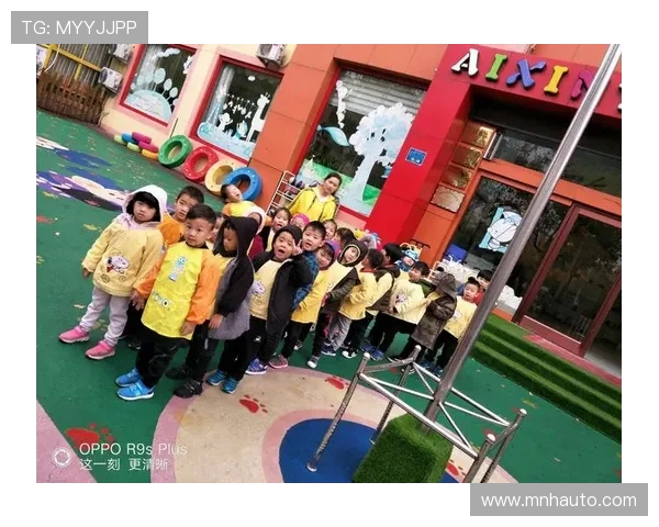 雷丁与卢顿激战正酣比分揭晓精彩瞬间回顾与分析