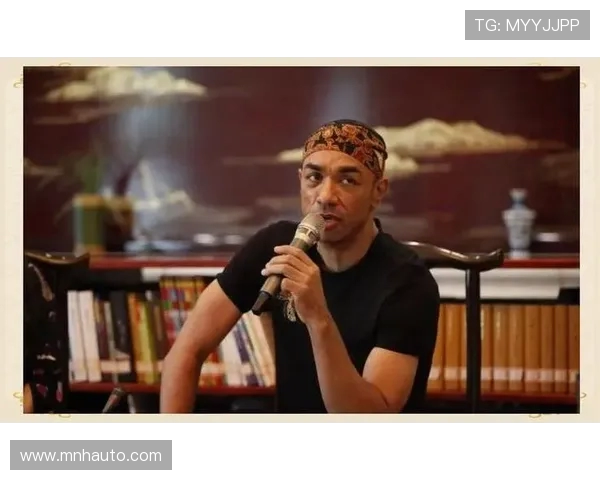 马力克的传奇人生与奋斗历程探秘揭示成功背后的故事与启示