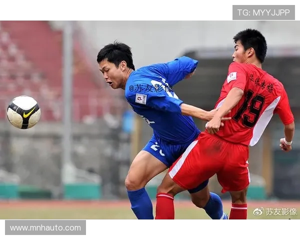 南京足球队边路渗透战术解析与实战应用探讨